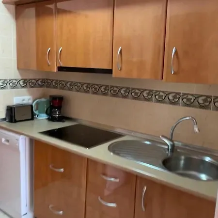 아파트 Service Lazaro -apartamentos Agumarina 62 *