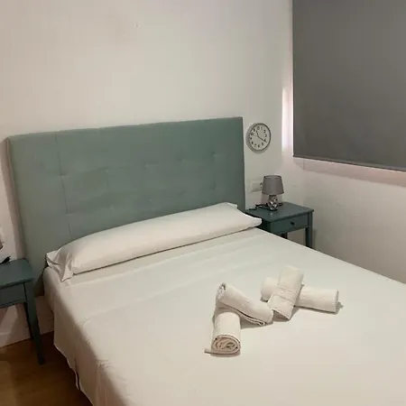 Service Lazaro -apartamentos Agumarina 62 칼페